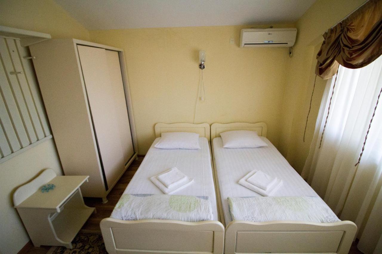 Hotel Captain Gonio Buitenkant foto
